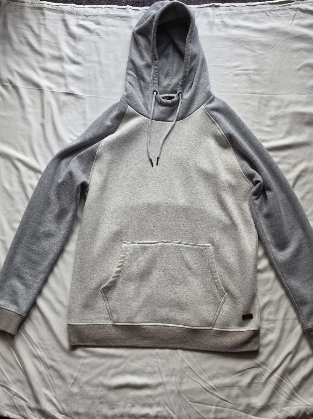 Men's Two-Tone Light Gray Hooded Pullover Sweatshirt